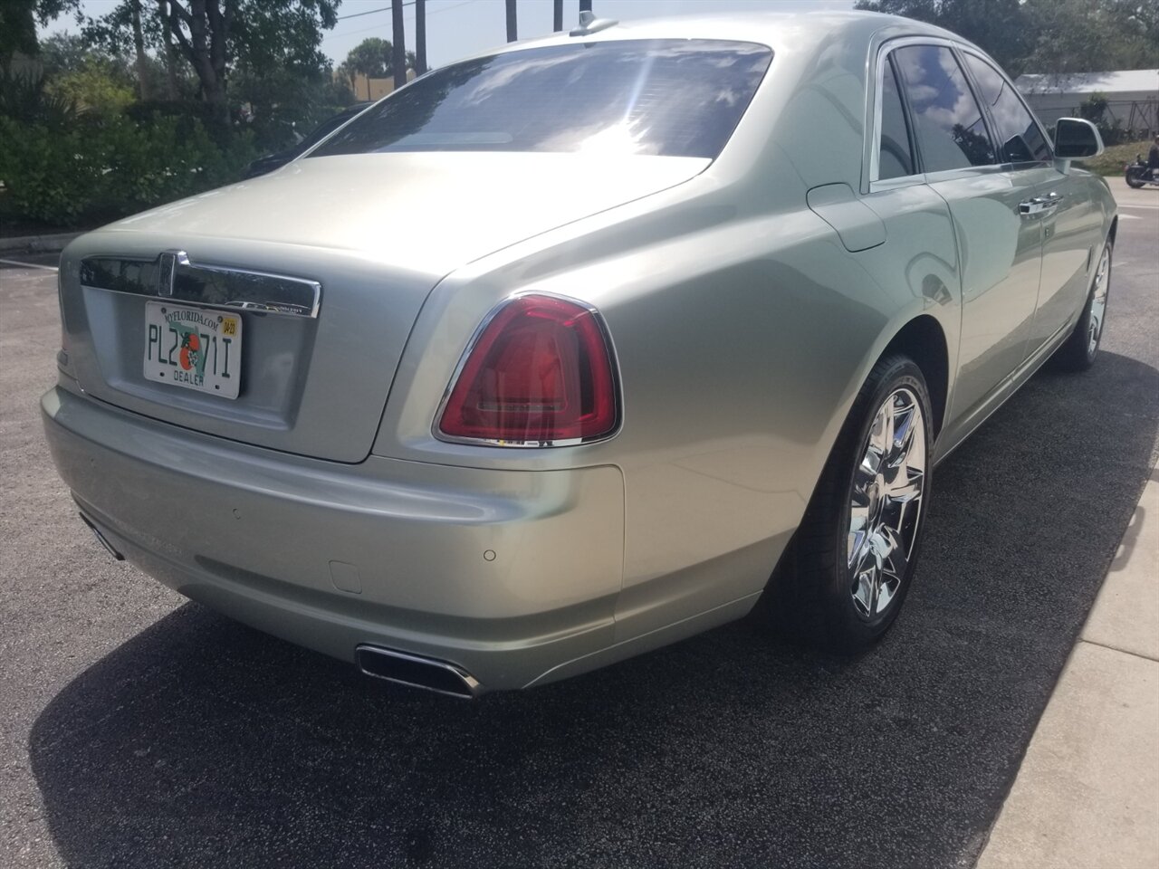 2014 Rolls-Royce Ghost   - Photo 2 - Stuart, FL 34997