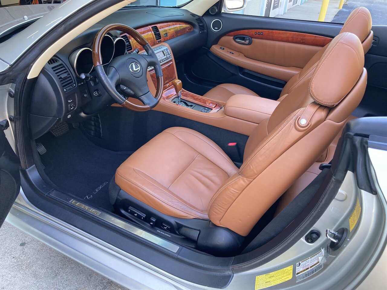 2005 Lexus SC 430   - Photo 14 - Stuart, FL 34997