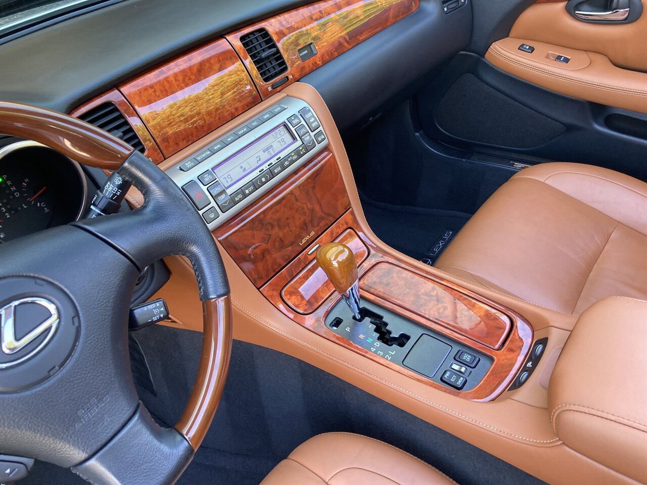 2005 Lexus SC 430   - Photo 23 - Stuart, FL 34997