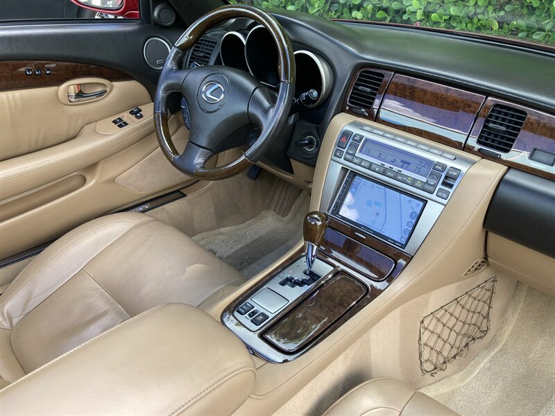 2009 Lexus SC 430  