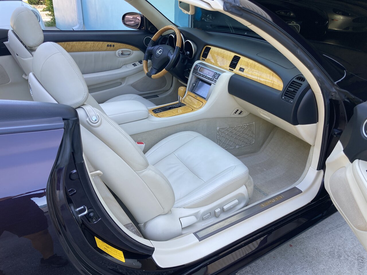 2002 Lexus SC 430   - Photo 19 - Stuart, FL 34997