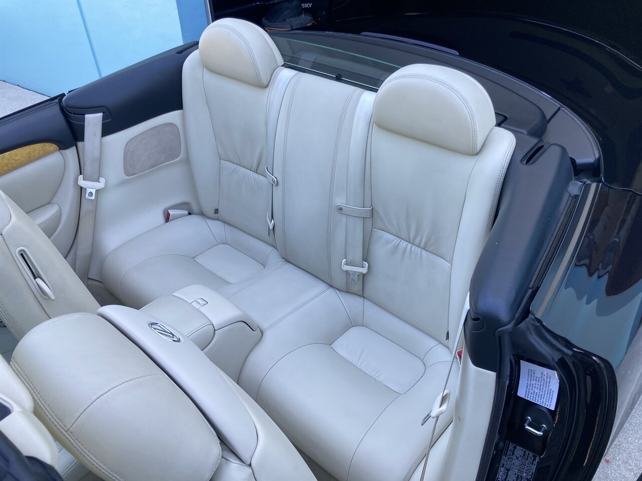 2002 Lexus SC 430   - Photo 16 - Stuart, FL 34997