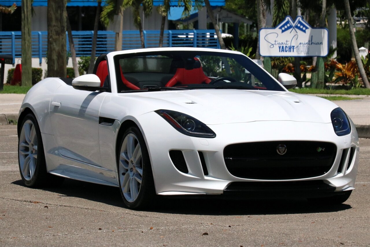 2016 Jaguar F-TYPE R   - Photo 9 - Stuart, FL 34997