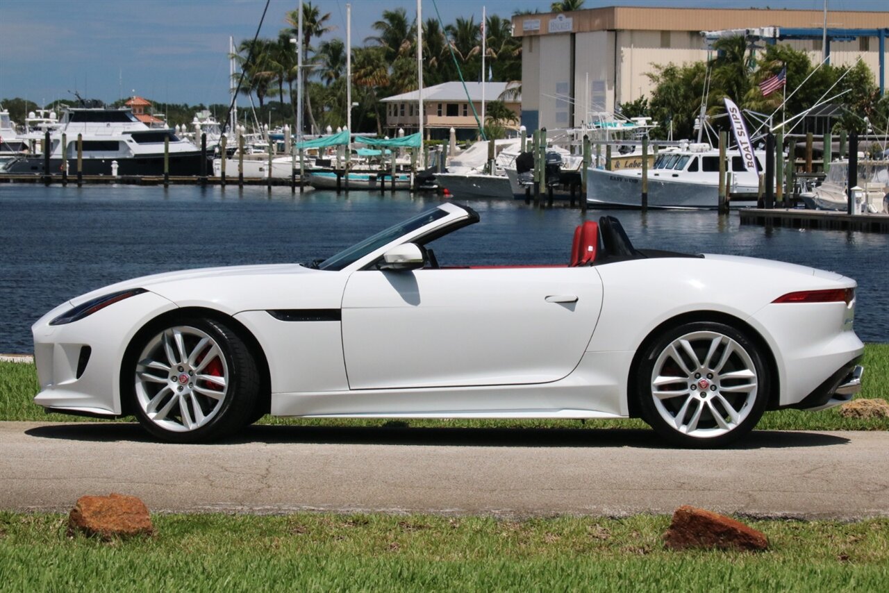 2016 Jaguar F-TYPE R   - Photo 5 - Stuart, FL 34997