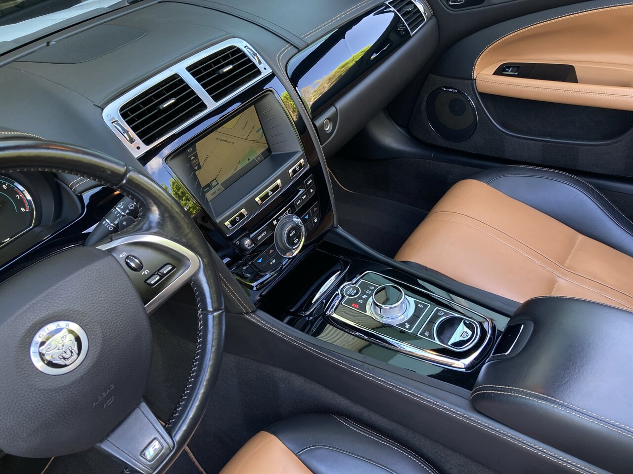 2014 Jaguar XK XKR   - Photo 23 - Stuart, FL 34997