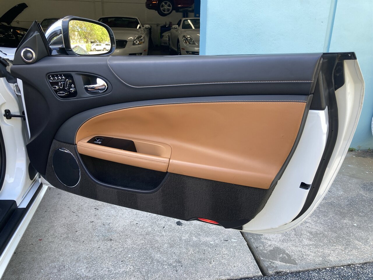 2014 Jaguar XK XKR - Photo 28 - Stuart, FL 34997