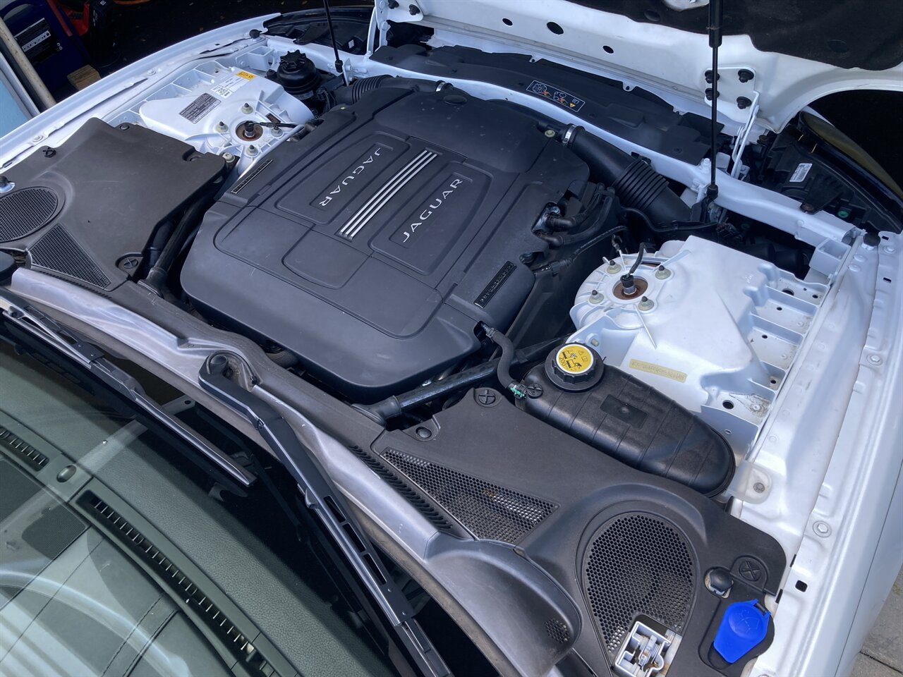 2014 Jaguar XK XKR - Photo 31 - Stuart, FL 34997