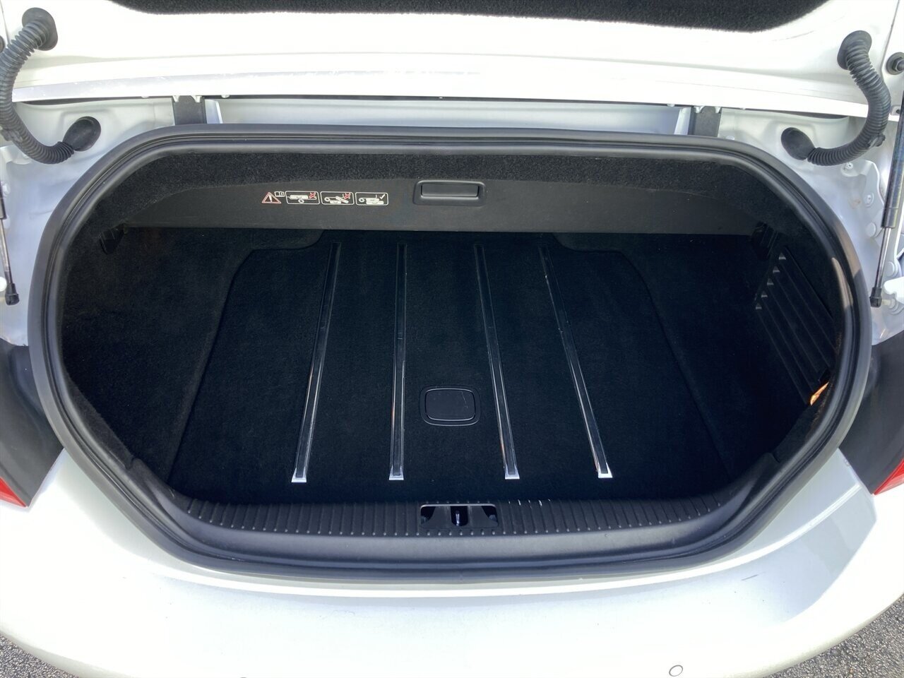 2014 Jaguar XK XKR - Photo 29 - Stuart, FL 34997