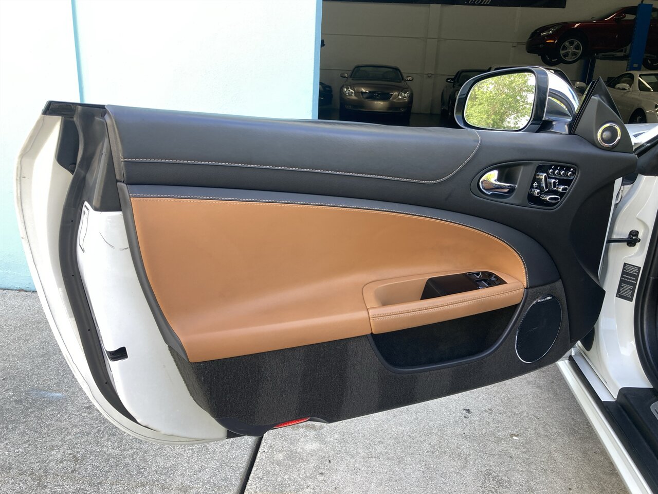 2014 Jaguar XK XKR - Photo 27 - Stuart, FL 34997