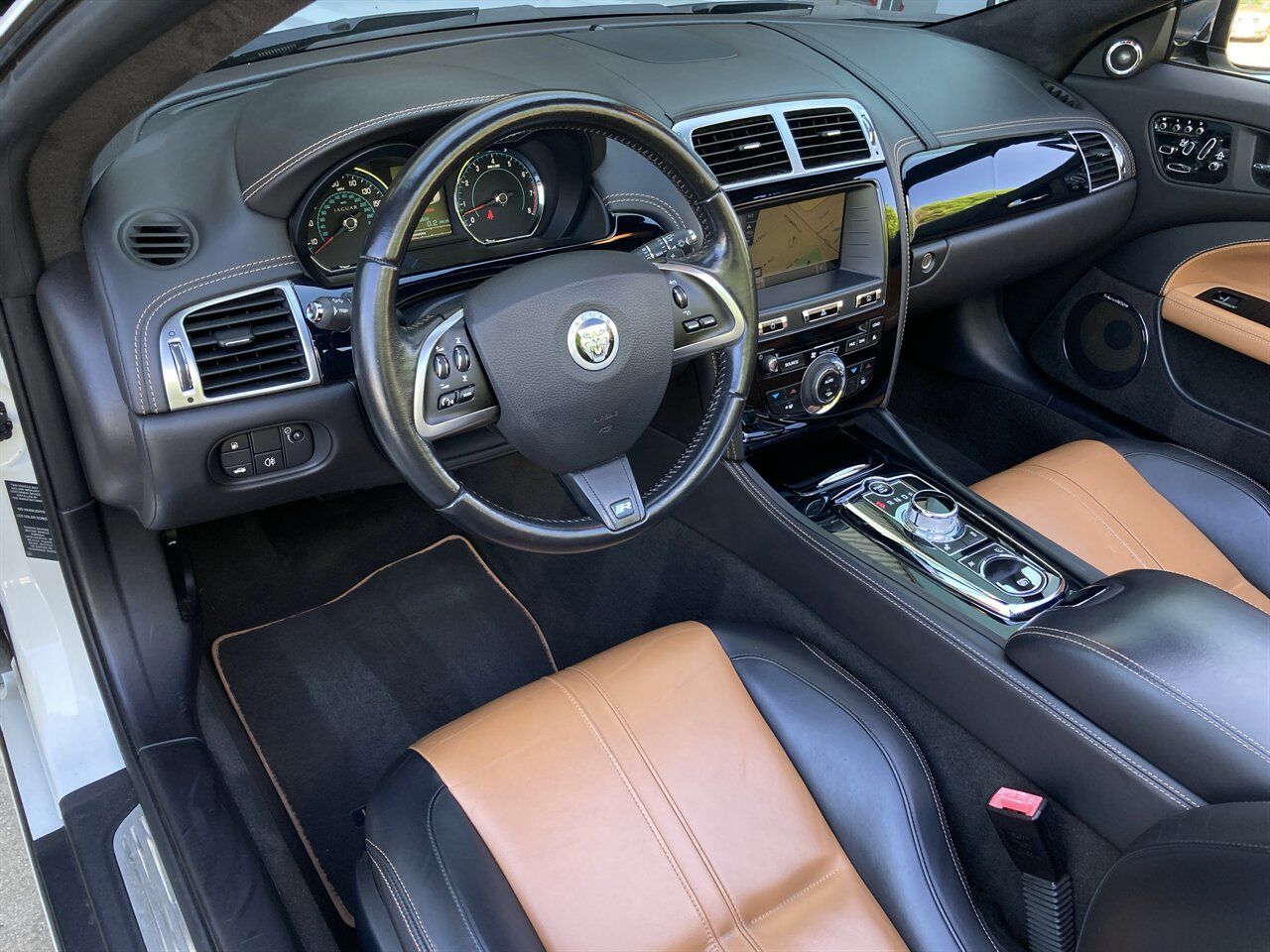 2014 Jaguar XK XKR   - Photo 18 - Stuart, FL 34997