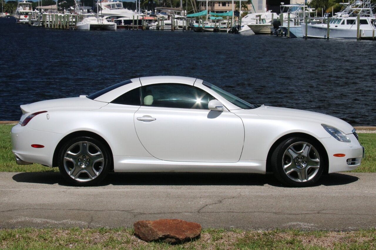 2007 Lexus SC 430   - Photo 7 - Stuart, FL 34997