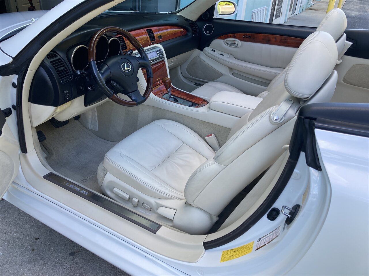2007 Lexus SC 430   - Photo 14 - Stuart, FL 34997
