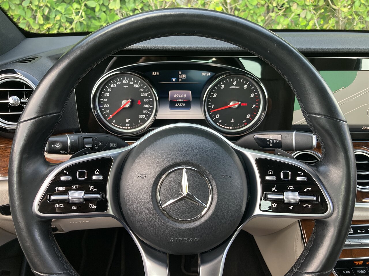 2019 Mercedes-Benz E 450 4MATIC - Photo 25 - Stuart, FL 34997