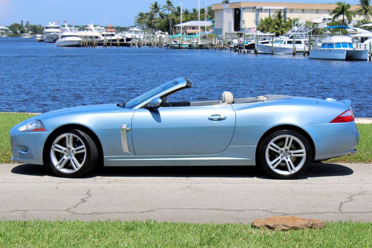 2007 Jaguar XKR   - Photo 6 - Stuart, FL 34997