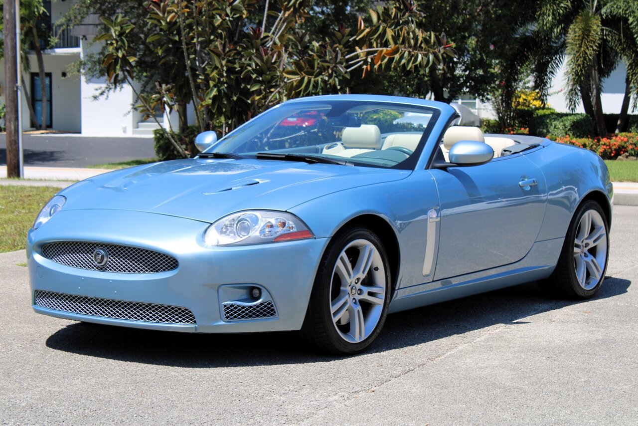 2007 Jaguar XKR   - Photo 11 - Stuart, FL 34997