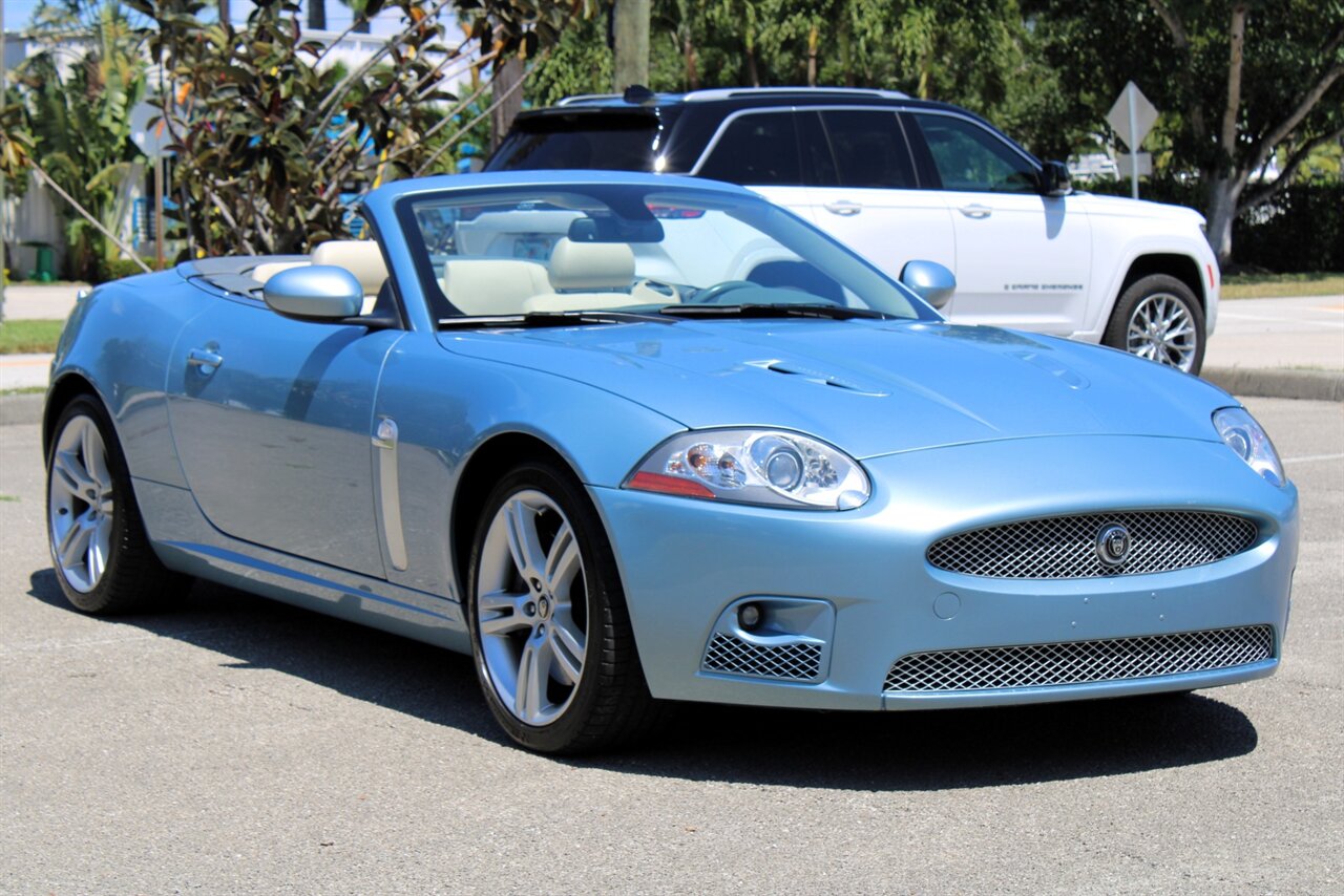 2007 Jaguar XKR   - Photo 10 - Stuart, FL 34997