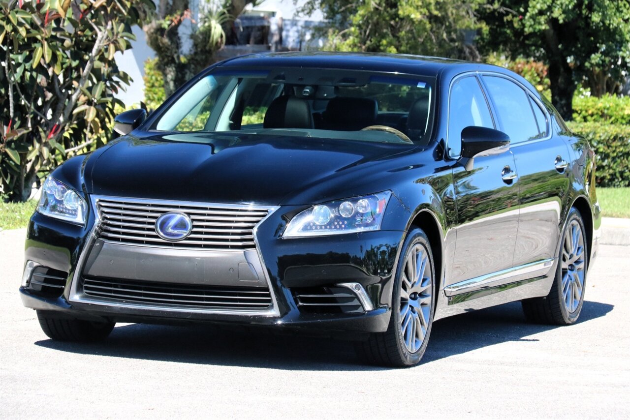 2016 Lexus LS 600h L - Photo 10 - Stuart, FL 34997