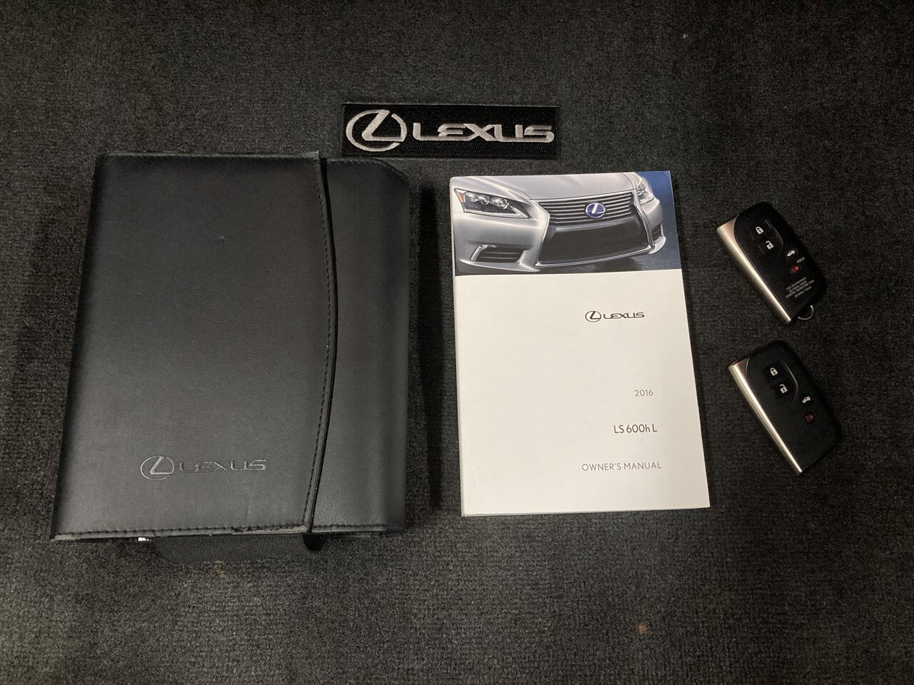 2016 Lexus LS 600h L   - Photo 51 - Stuart, FL 34997