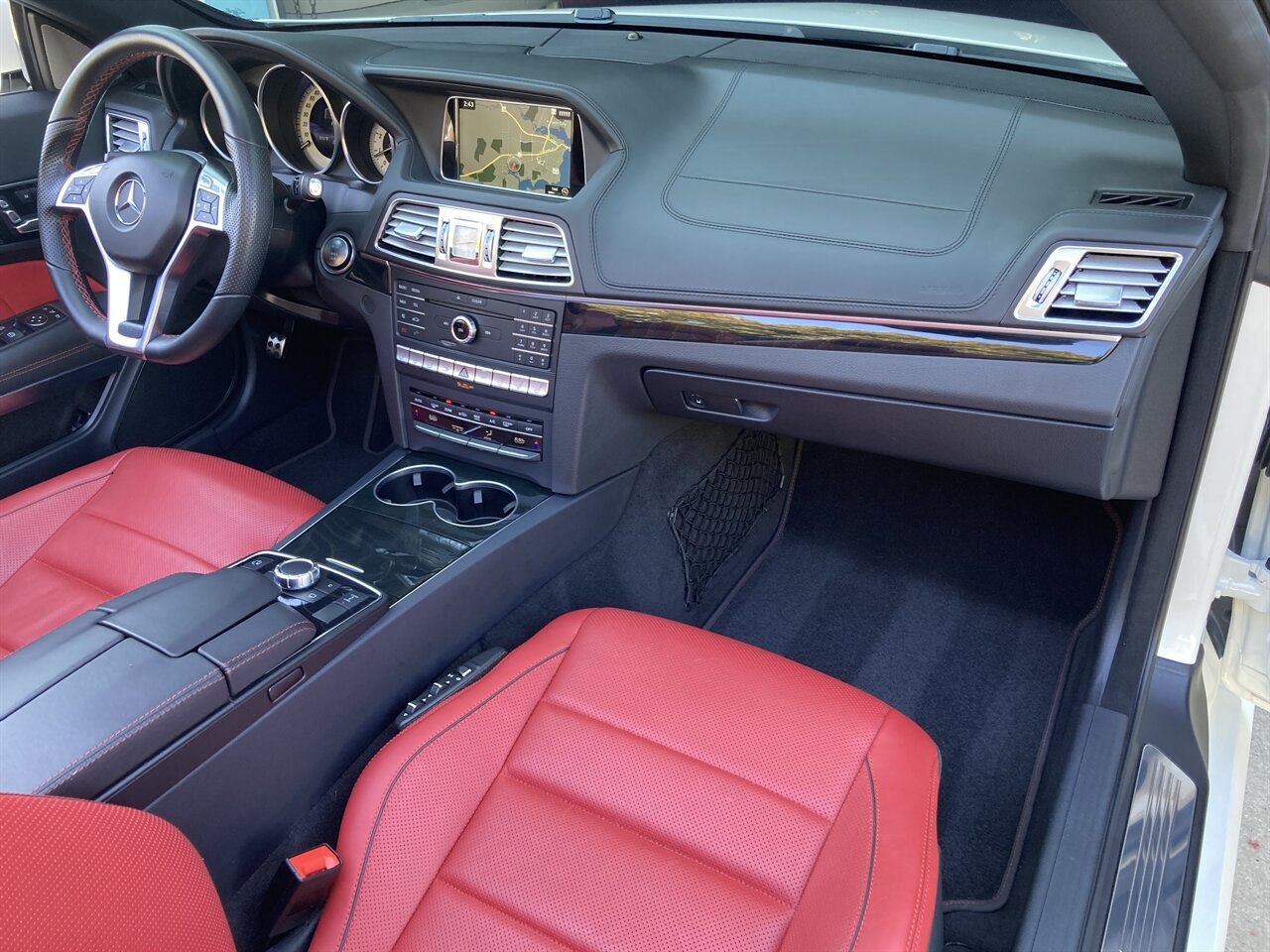 2017 Mercedes-Benz E 550   - Photo 24 - Stuart, FL 34997