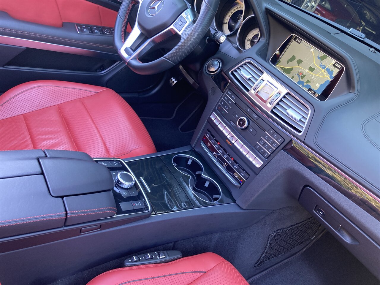 2017 Mercedes-Benz E 550   - Photo 32 - Stuart, FL 34997