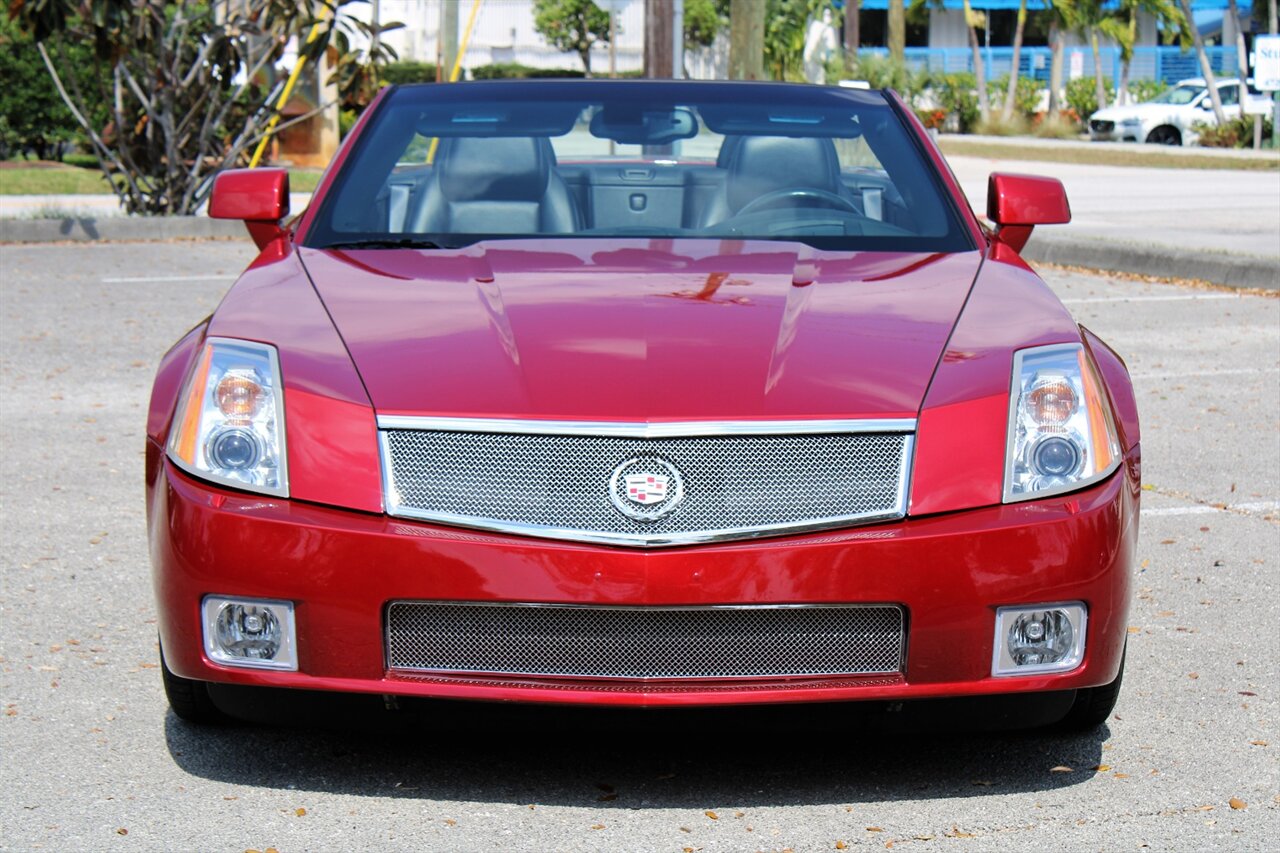 2008 Cadillac XLR-V   - Photo 8 - Stuart, FL 34997