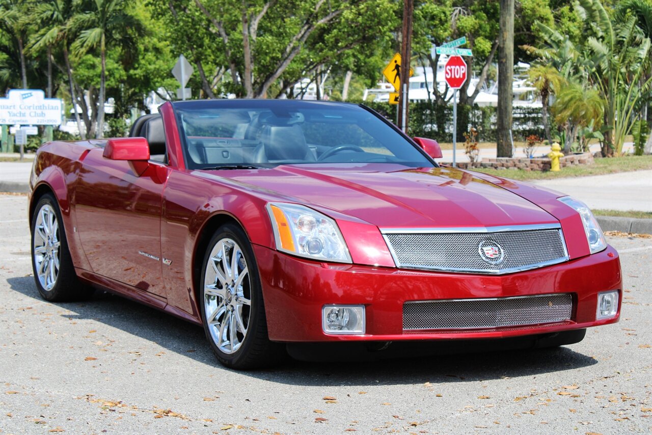 2008 Cadillac XLR-V   - Photo 10 - Stuart, FL 34997