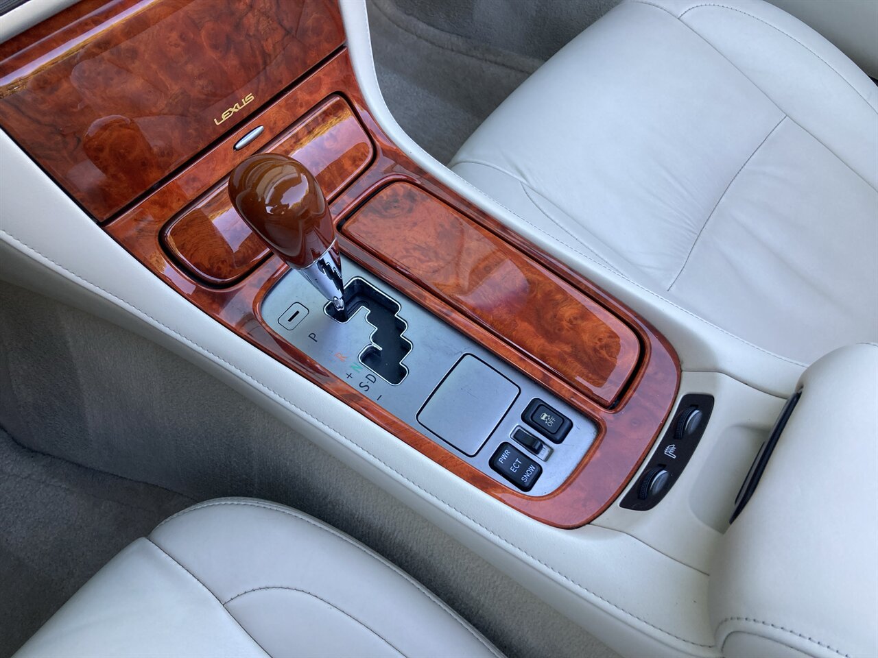 2008 Lexus SC 430 - Photo 29 - Stuart, FL 34997