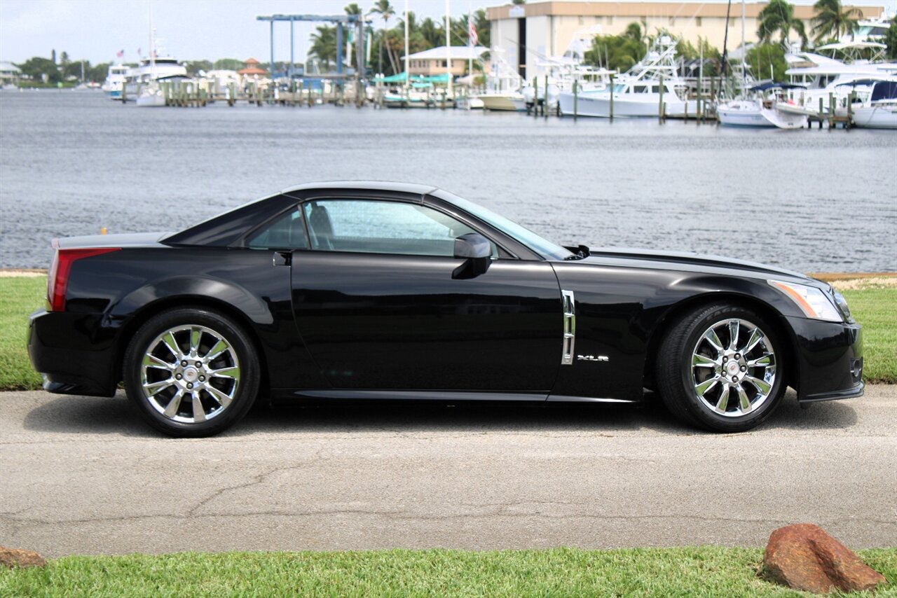 2009 Cadillac XLR Platinum   - Photo 8 - Stuart, FL 34997