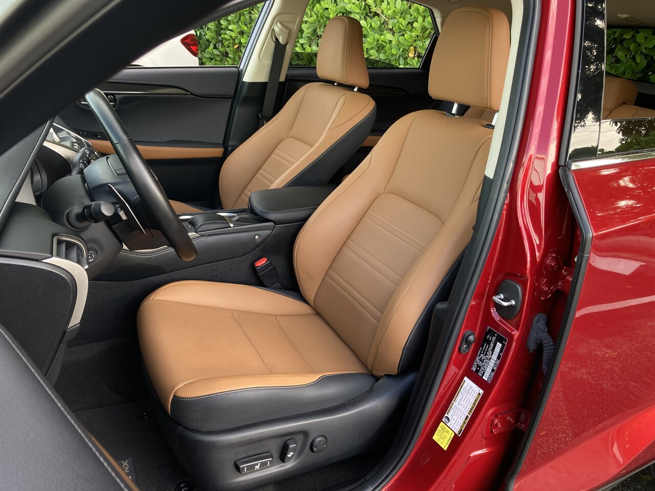2021 Lexus NX 300   - Photo 15 - Stuart, FL 34997