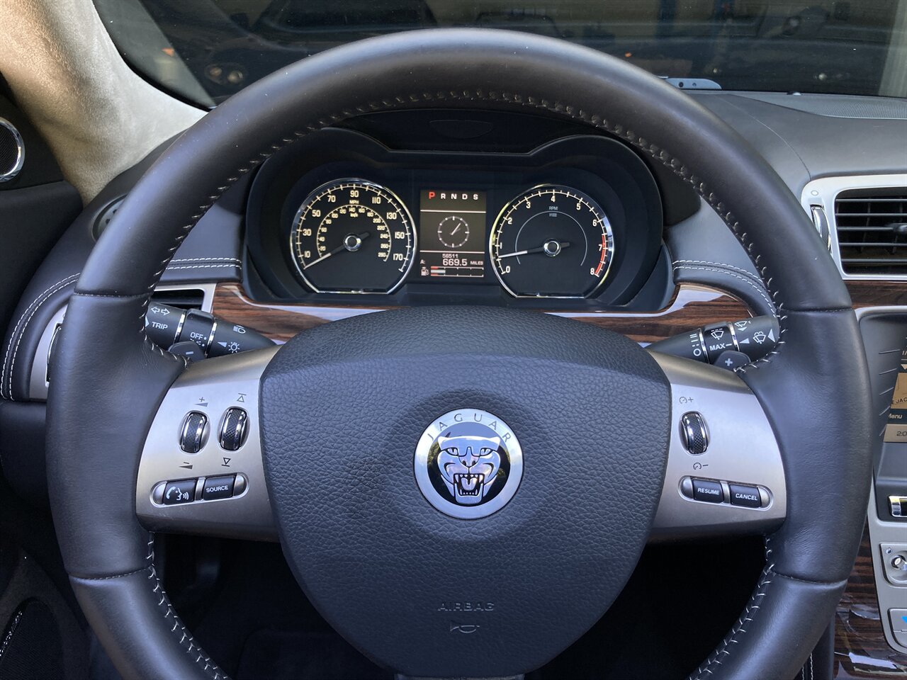 2010 Jaguar XK XKR Portfolio photo 23