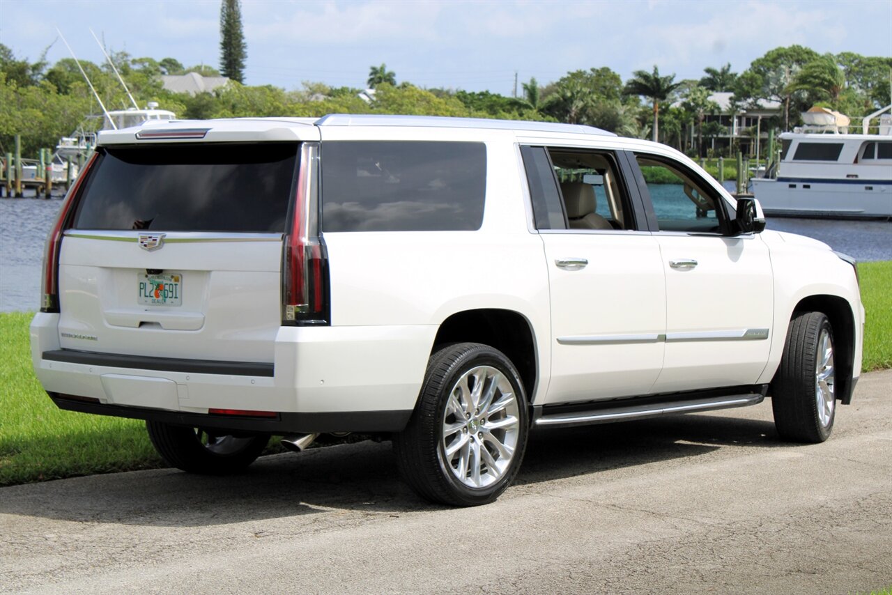 2019 Cadillac Escalade ESV Luxury   - Photo 3 - Stuart, FL 34997