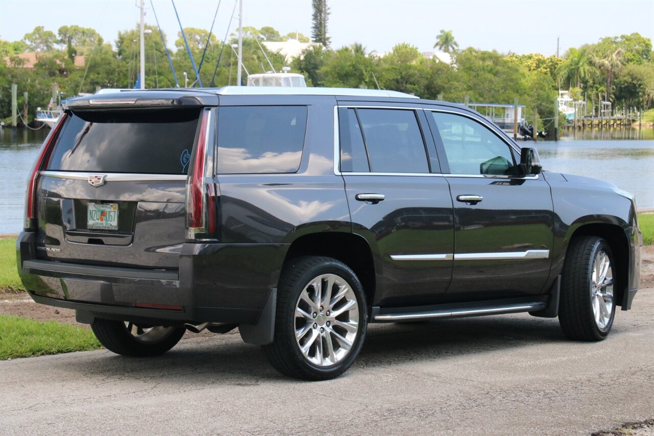 2018 Cadillac Escalade Luxury - Photo 3 - Stuart, FL 34997