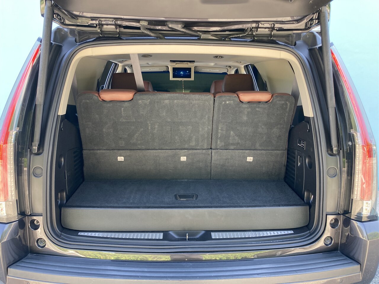 2018 Cadillac Escalade Luxury - Photo 41 - Stuart, FL 34997