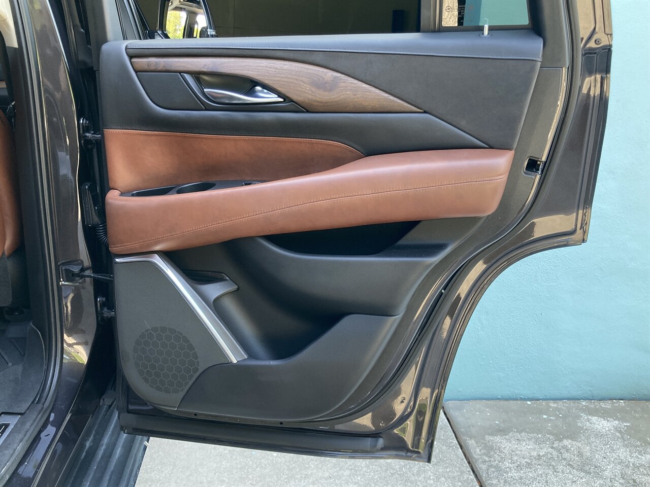 2018 Cadillac Escalade Luxury - Photo 39 - Stuart, FL 34997