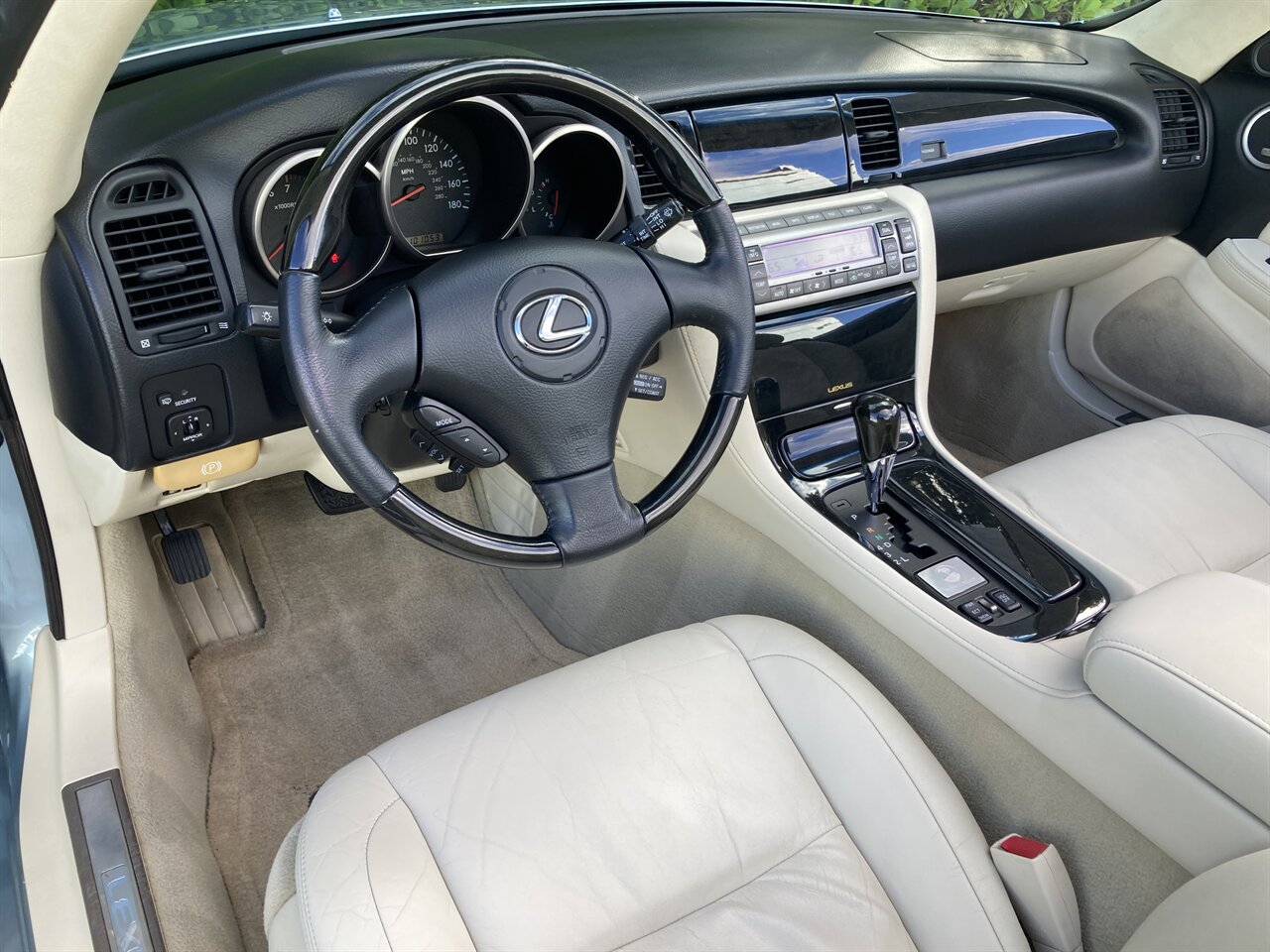 2004 Lexus SC 430 - Photo 18 - Stuart, FL 34997