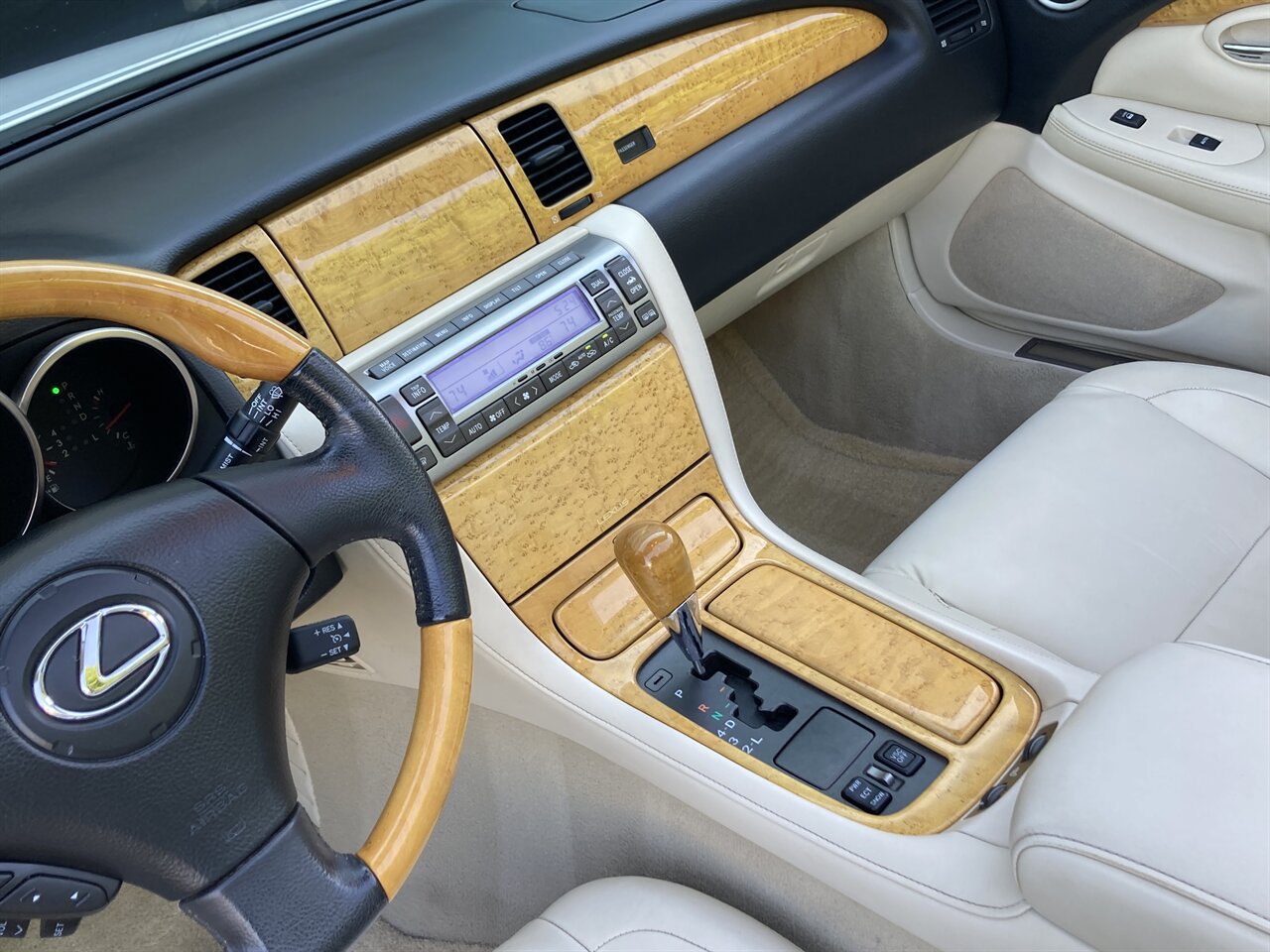 2005 Lexus SC 430   - Photo 23 - Stuart, FL 34997