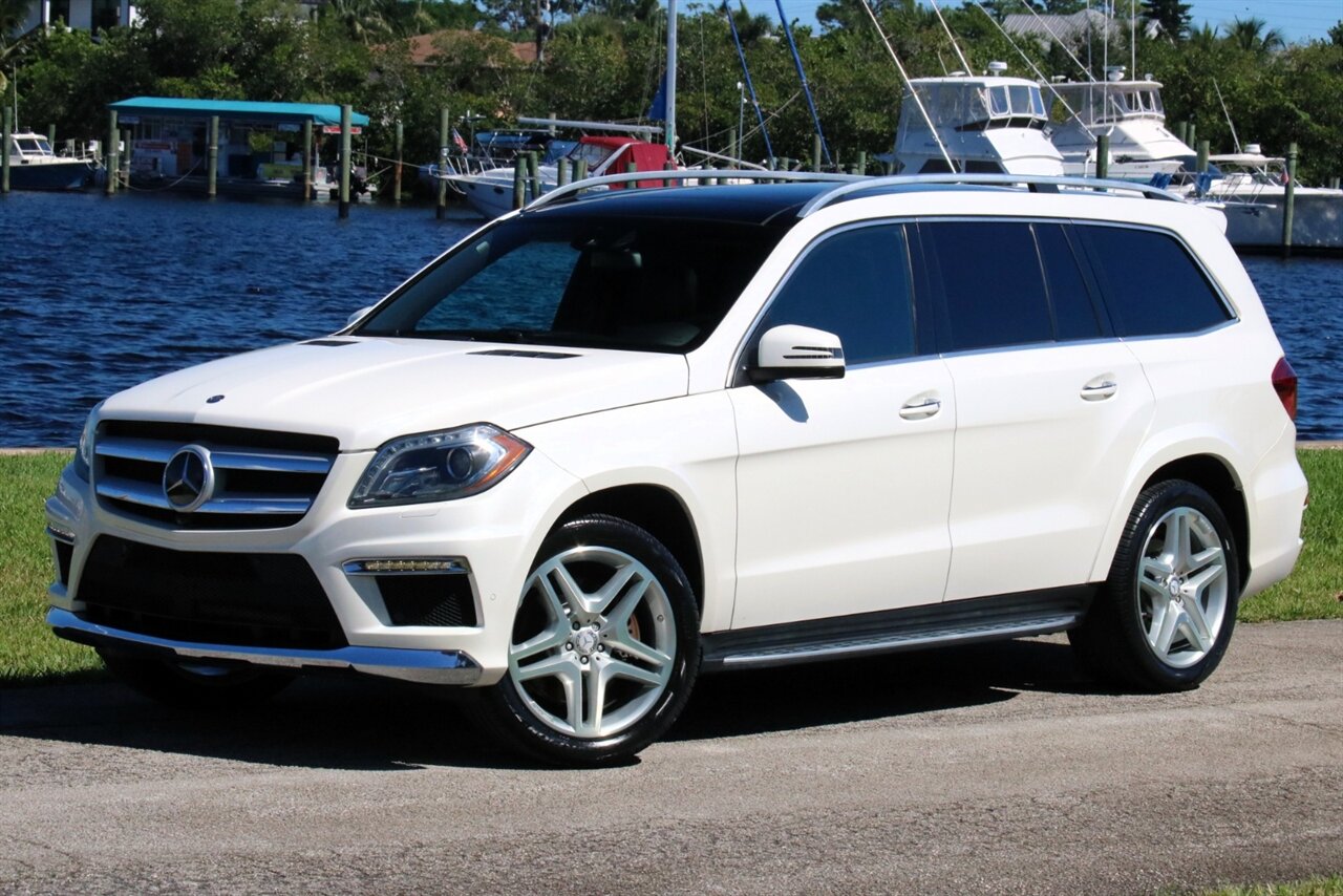 2014 Mercedes-Benz GL 550 4MATIC - Photo 1 - Stuart, FL 34997