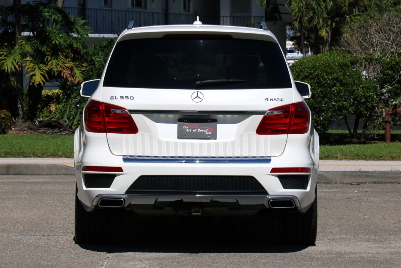 2014 Mercedes-Benz GL 550 4MATIC - Photo 9 - Stuart, FL 34997