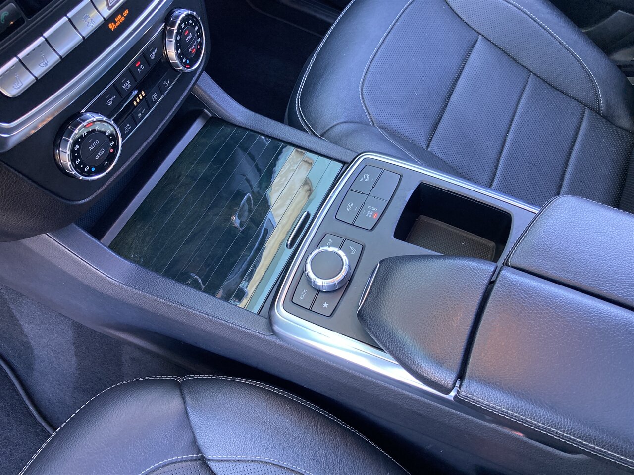 2014 Mercedes-Benz GL 550 4MATIC - Photo 34 - Stuart, FL 34997