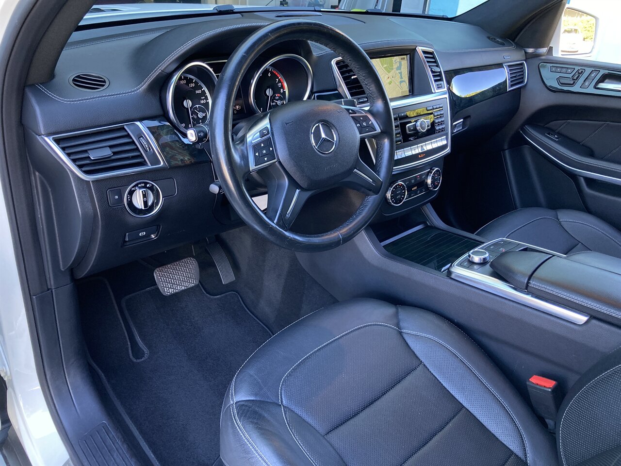 2014 Mercedes-Benz GL 550 4MATIC - Photo 24 - Stuart, FL 34997