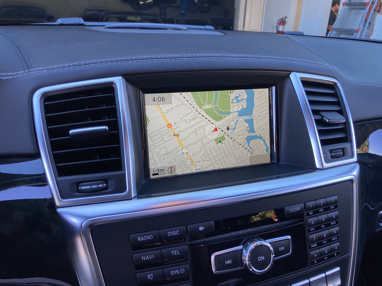 2014 Mercedes-Benz GL 550 4MATIC - Photo 31 - Stuart, FL 34997
