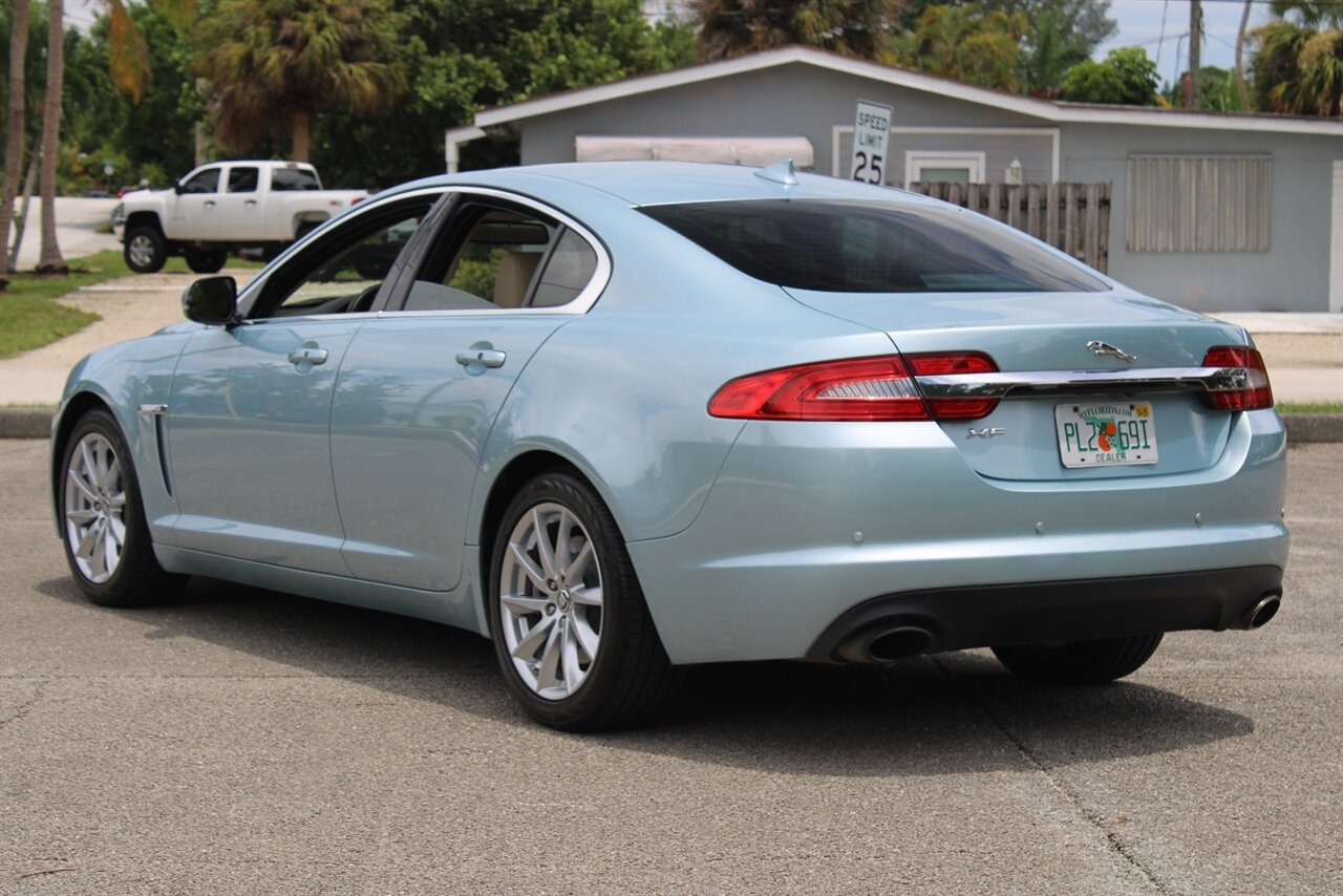 2013 Jaguar XF 2.0T   - Photo 12 - Stuart, FL 34997