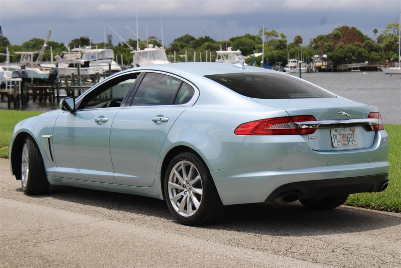 2013 Jaguar XF 2.0T   - Photo 5 - Stuart, FL 34997