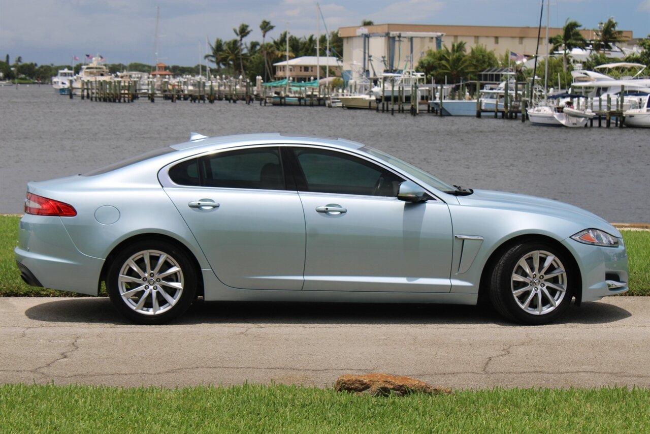 2013 Jaguar XF 2.0T   - Photo 7 - Stuart, FL 34997