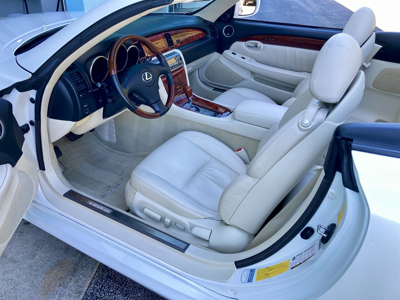 2009 Lexus SC 430   - Photo 14 - Stuart, FL 34997