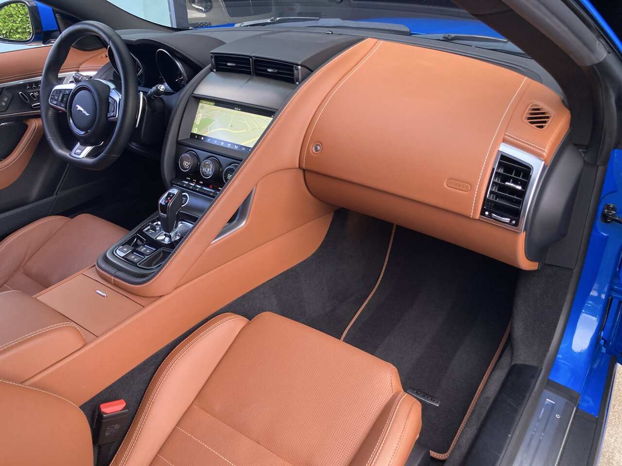 2019 Jaguar F-TYPE R - Photo 19 - Stuart, FL 34997