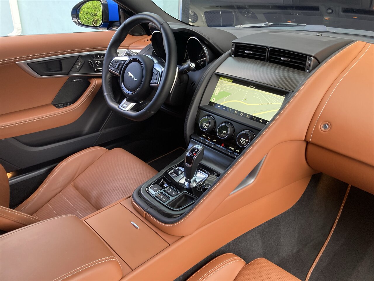 2019 Jaguar F-TYPE R - Photo 2 - Stuart, FL 34997
