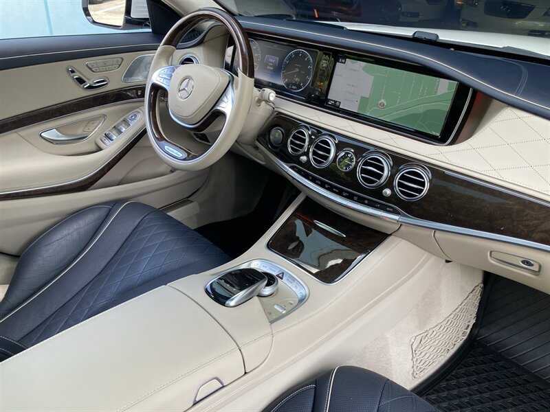 2015 Mercedes-Benz S 550  