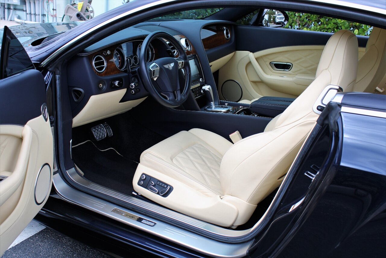 2015 Bentley Continental GT V8 S   - Photo 15 - Stuart, FL 34997