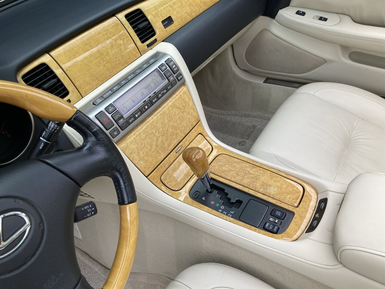 2005 Lexus SC 430   - Photo 23 - Stuart, FL 34997